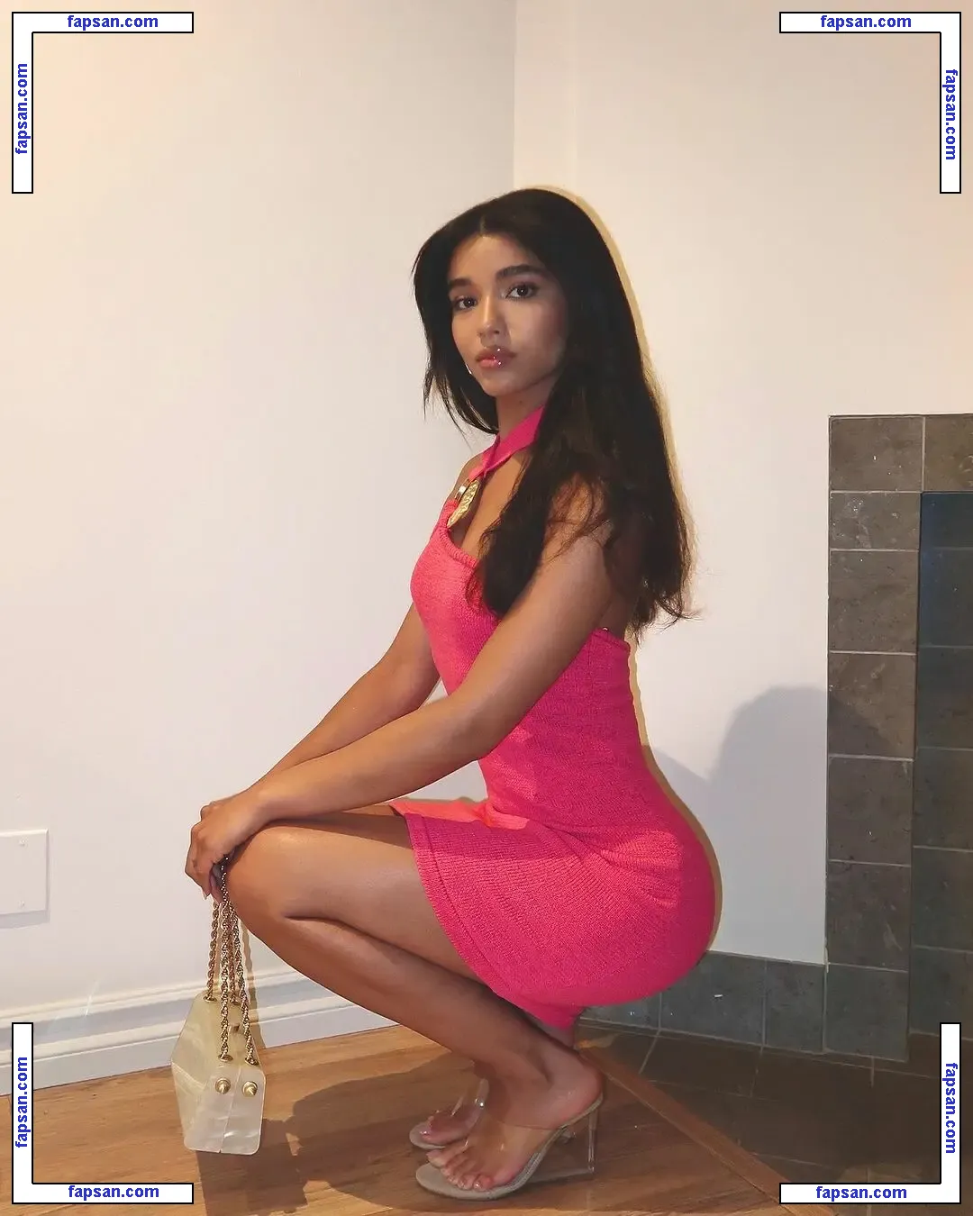 Yovanna Ventura nude photo #0797 from OnlyFans
