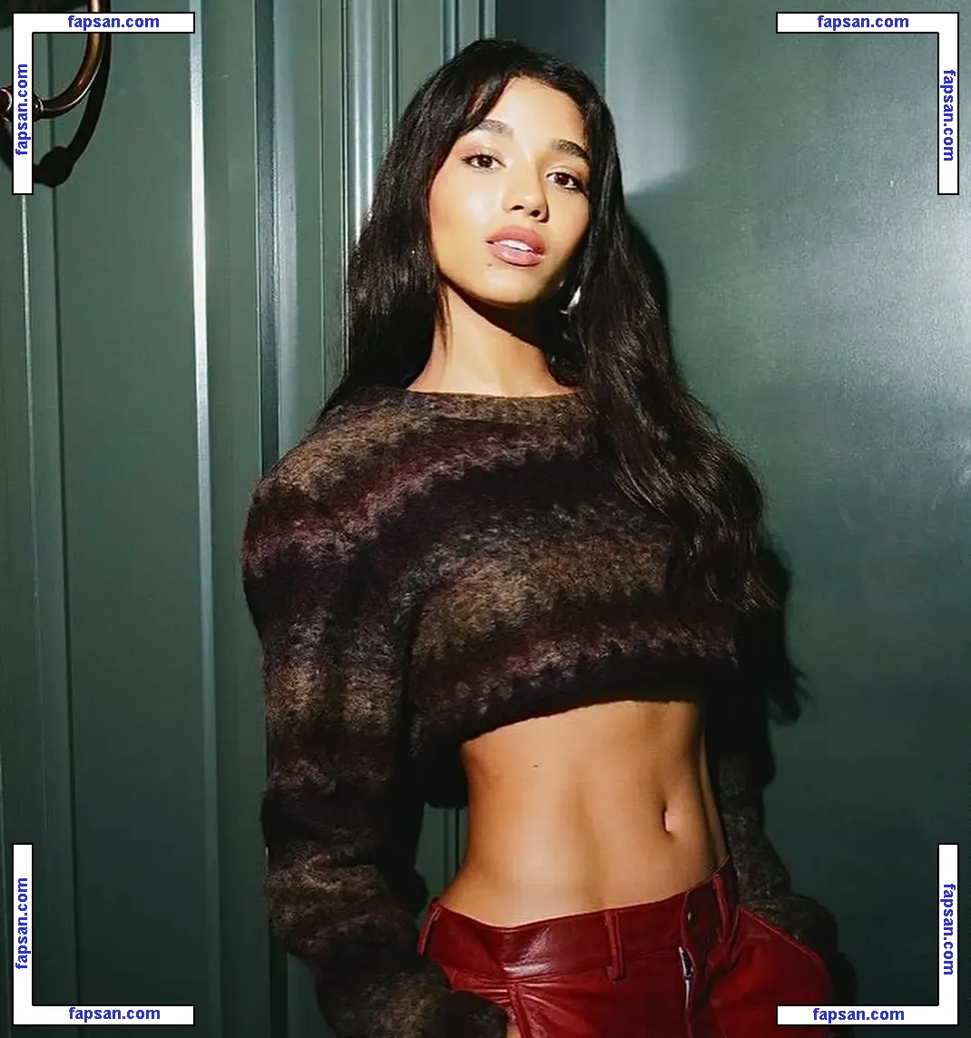 Yovanna Ventura nude photo #0805 from OnlyFans