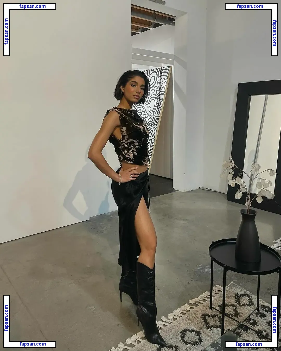 Yovanna Ventura nude photo #0875 from OnlyFans