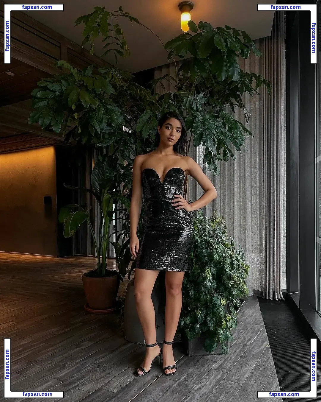 Yovanna Ventura nude photo #0892 from OnlyFans