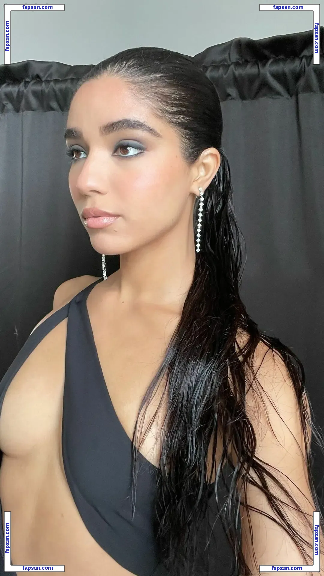 Yovanna Ventura nude photo #0914 from OnlyFans