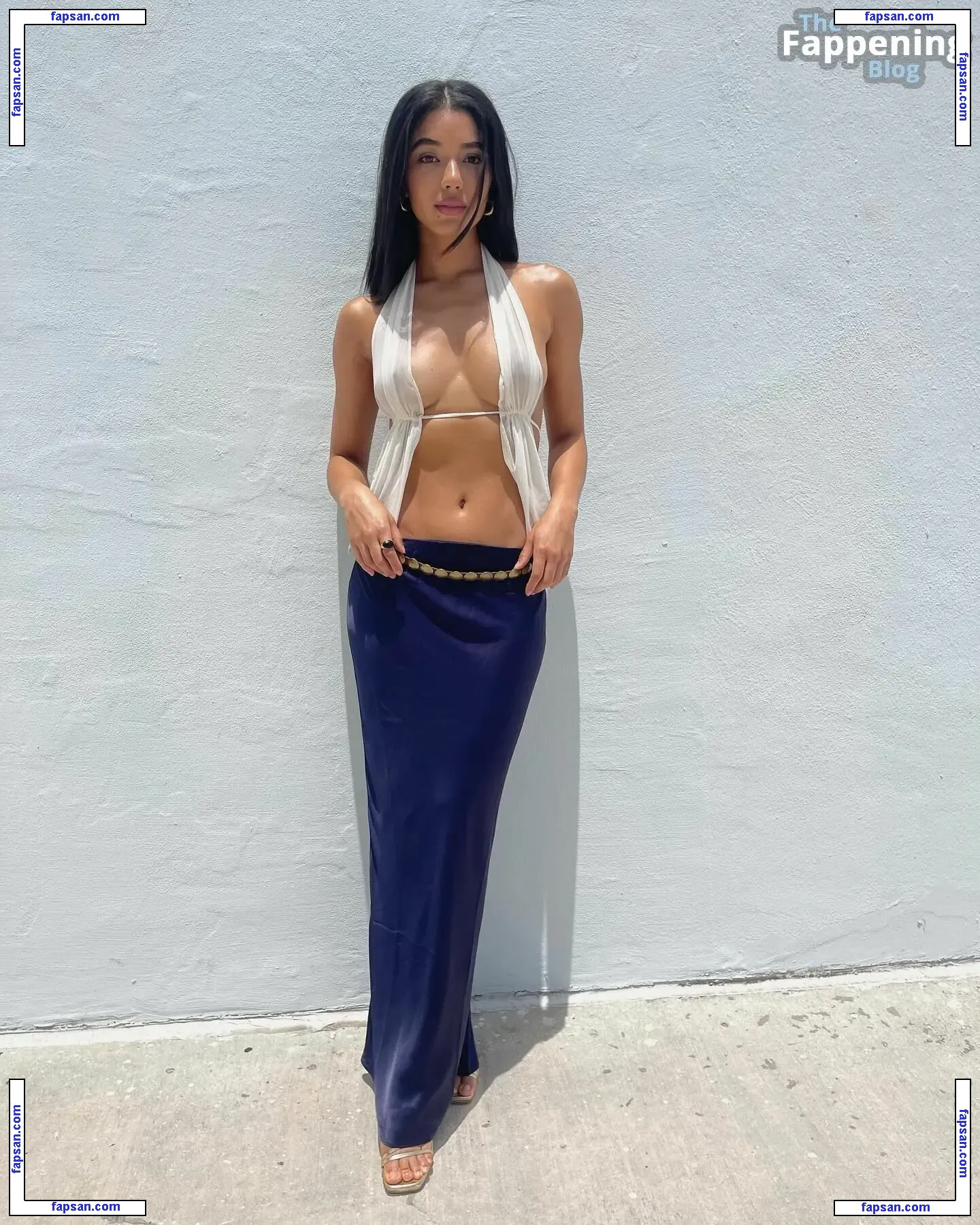 Yovanna Ventura nude photo #0949 from OnlyFans