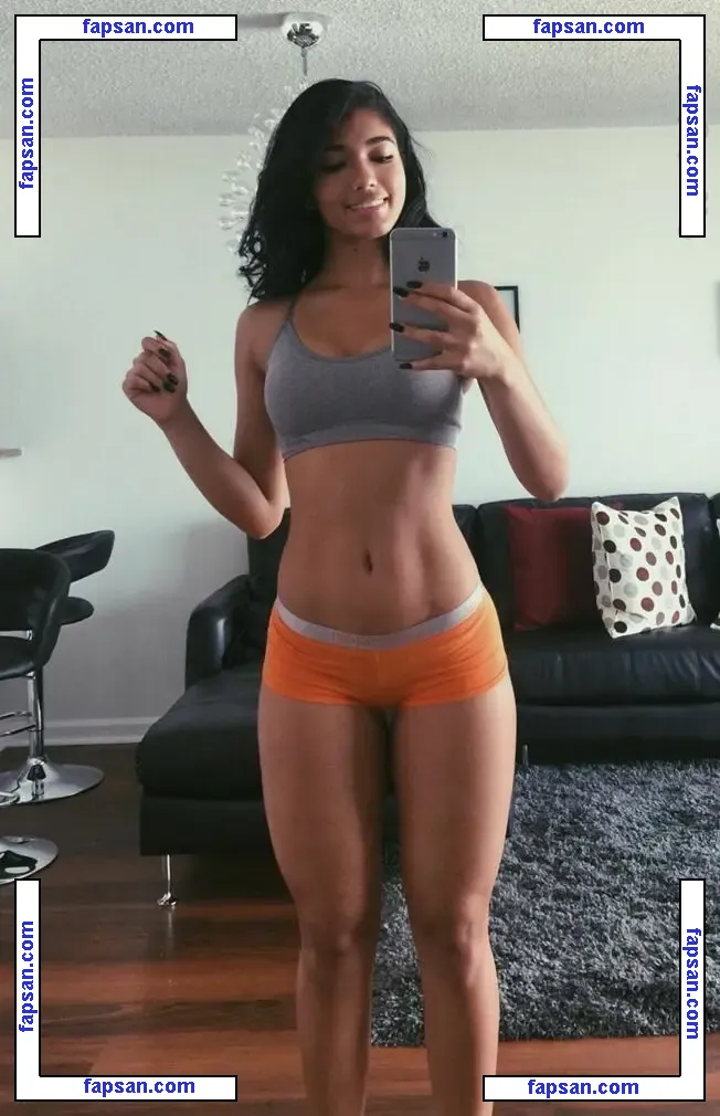 Yovanna Ventura nude photo #0984 from OnlyFans