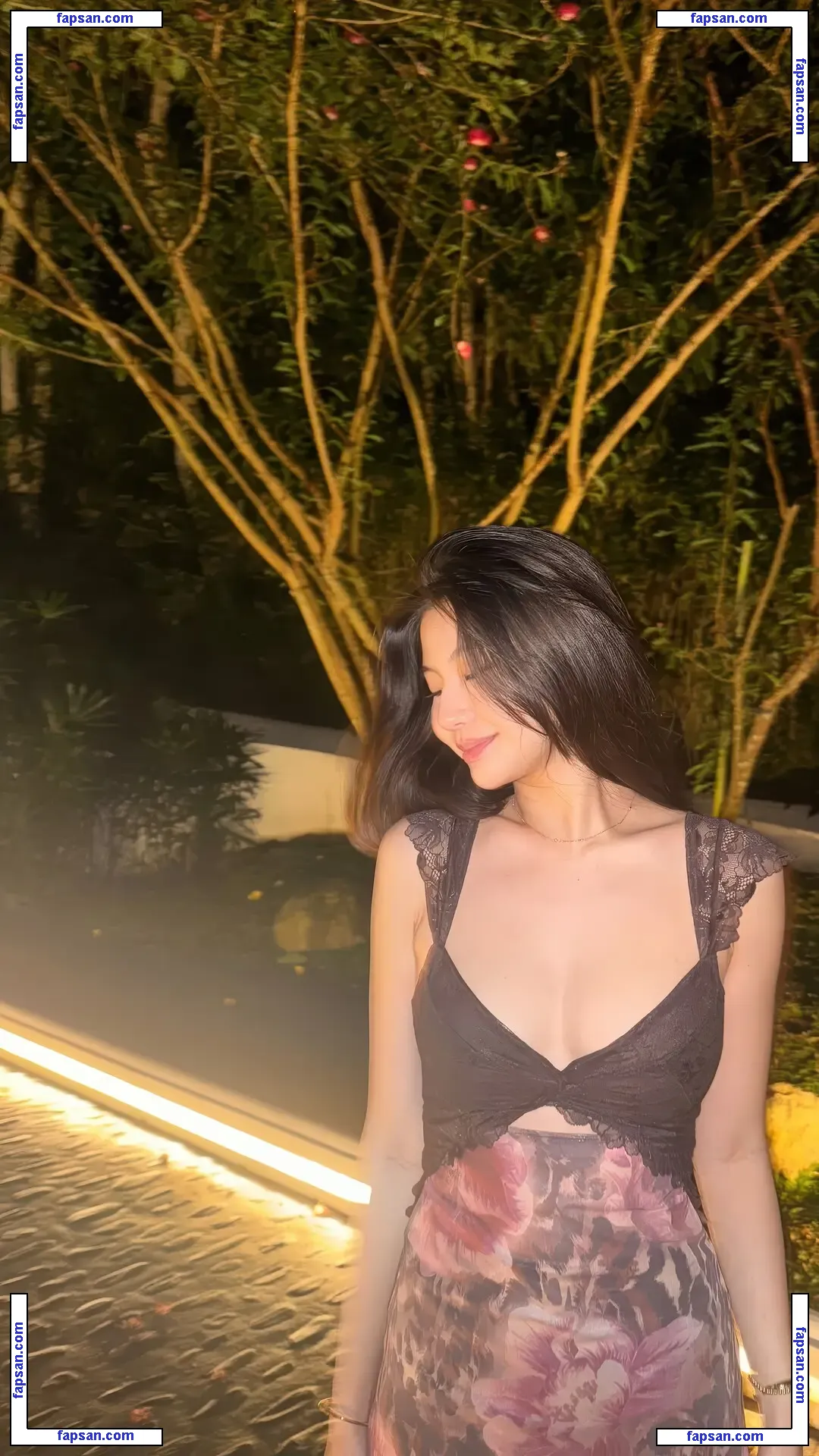 Yskaela голая фото #0003 с Онлифанс