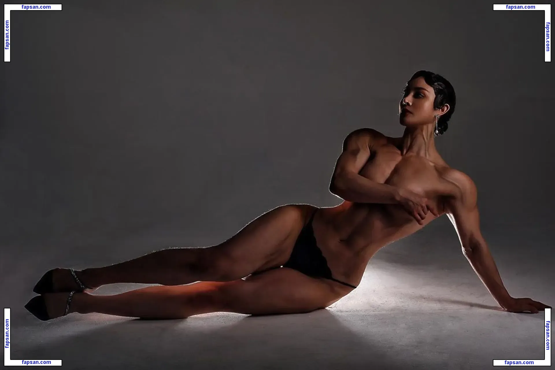 Yuan Herong голая фото #0077 с Онлифанс