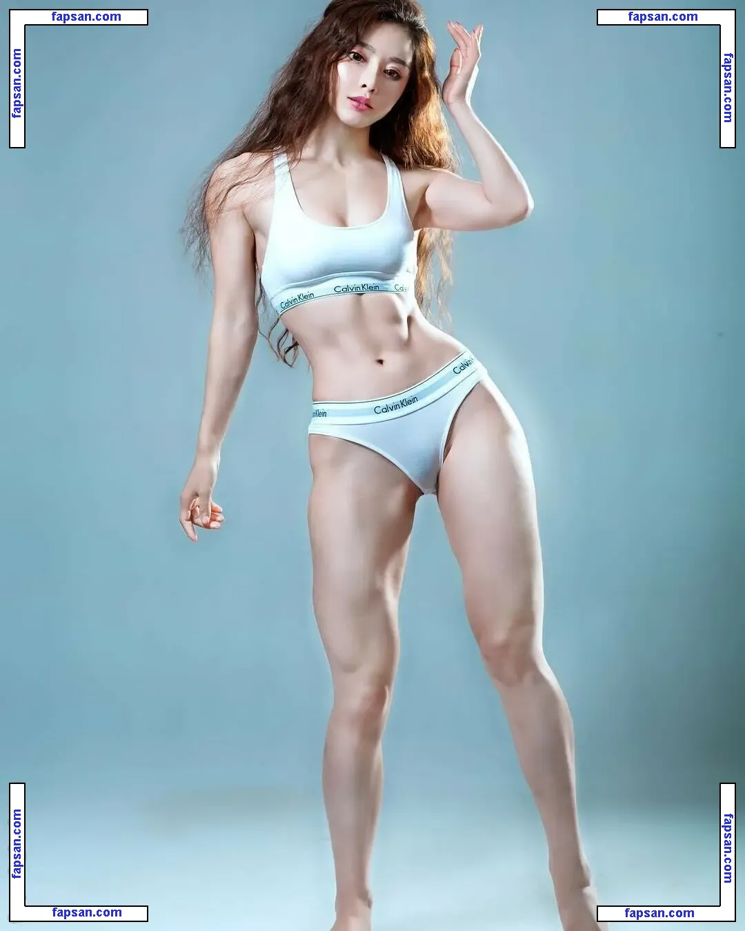 Yuan Herong nude photo #0425 from OnlyFans