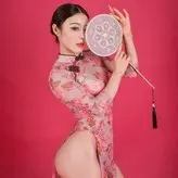 Yuan Herong голая #0083