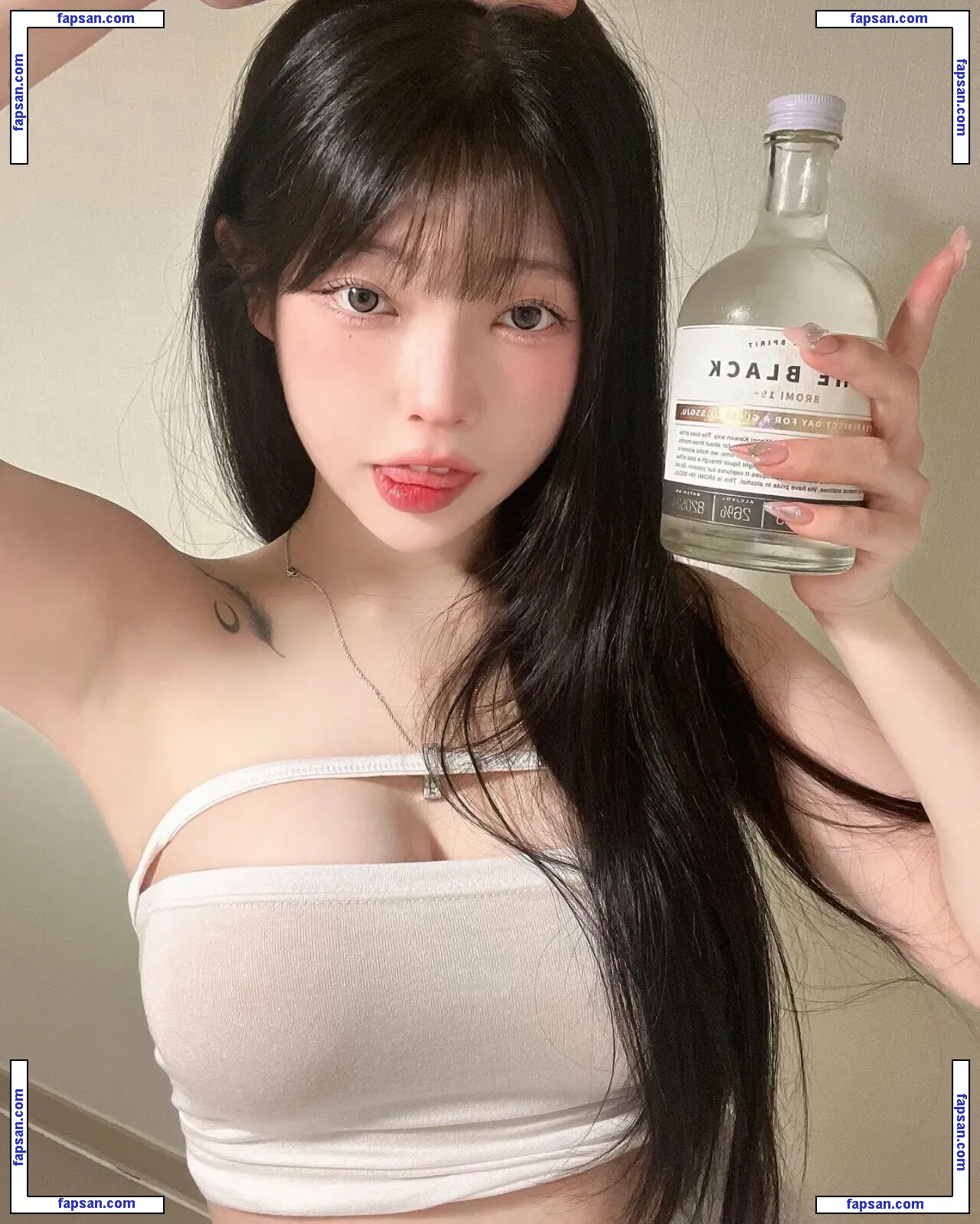 yudiii nude photo #0091 from OnlyFans