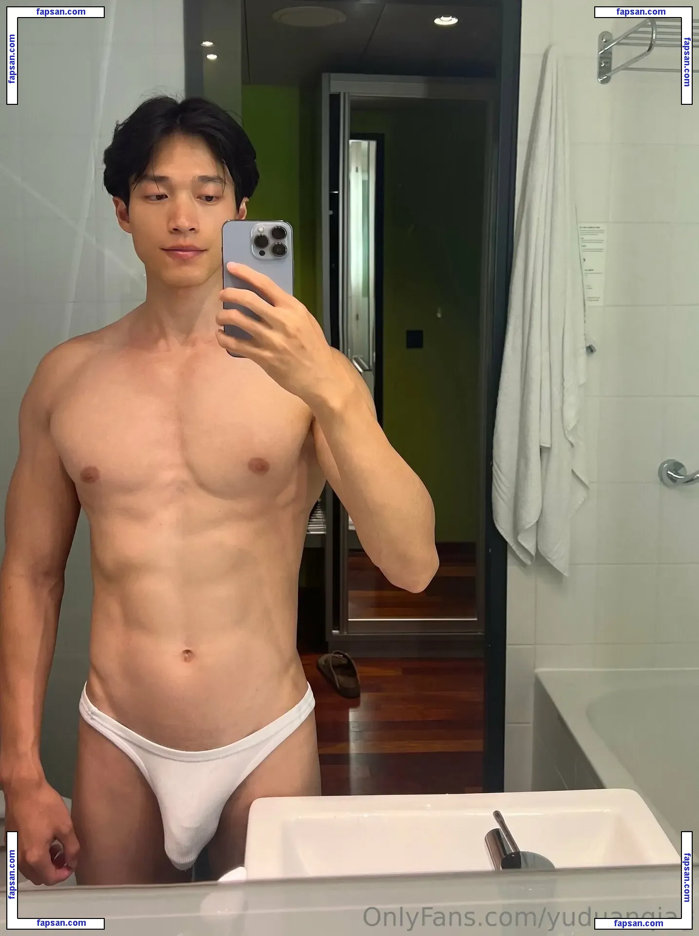 yuduanqian nude photo #0021 from OnlyFans