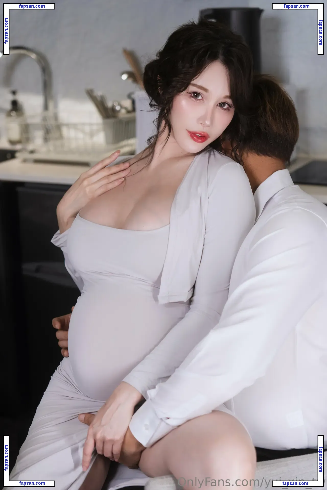 Yui Xin nude photo #0038 from OnlyFans