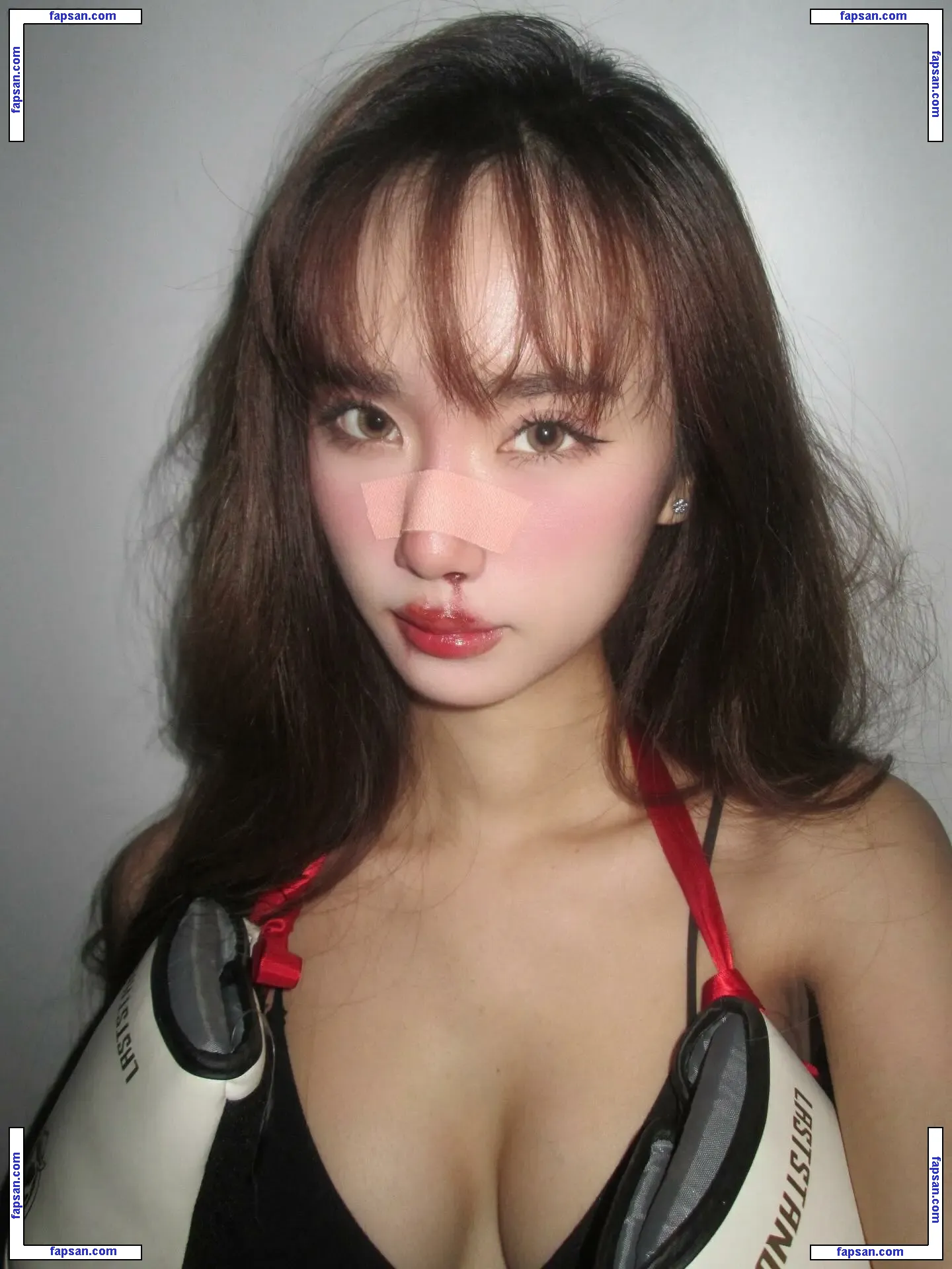 Yujeen.indyy nude photo #0009 from OnlyFans
