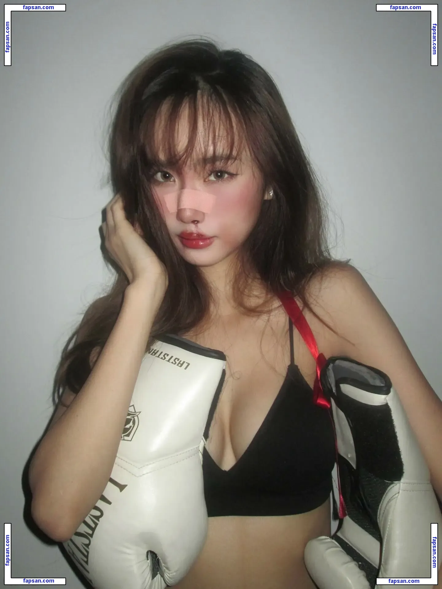 Yujeen.indyy nude photo #0013 from OnlyFans
