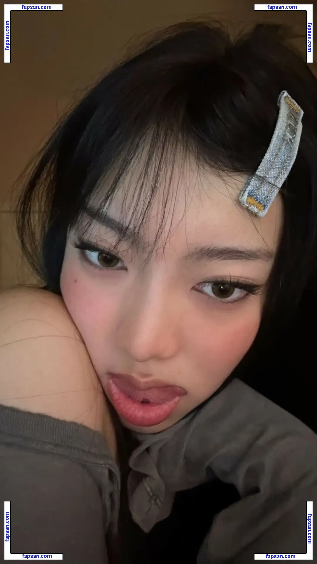 Yujin nude photo #0048 from OnlyFans