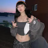 Yujin голая #0009