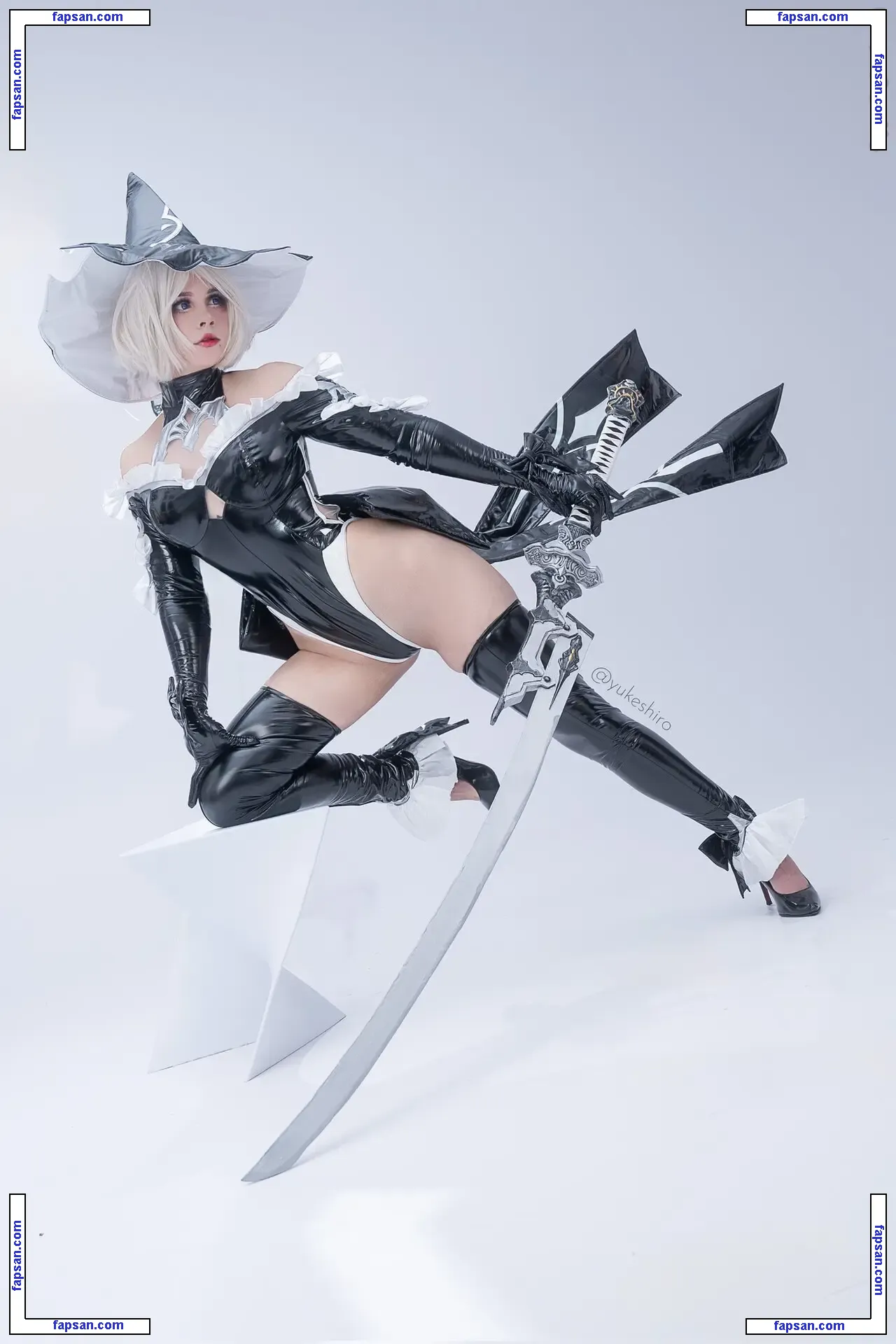 Yukeshiro nude photo #0279 from OnlyFans