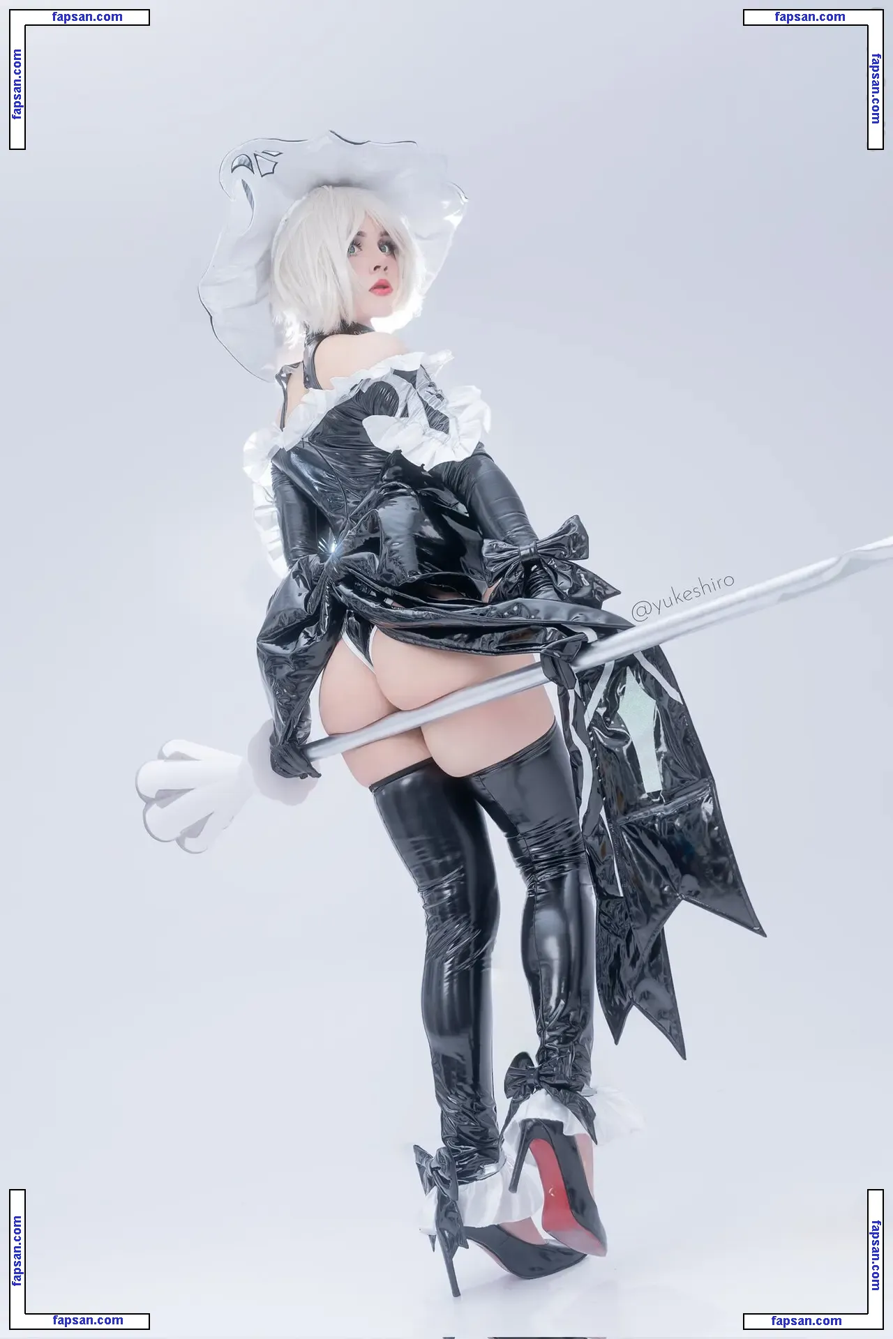 Yukeshiro nude photo #0280 from OnlyFans