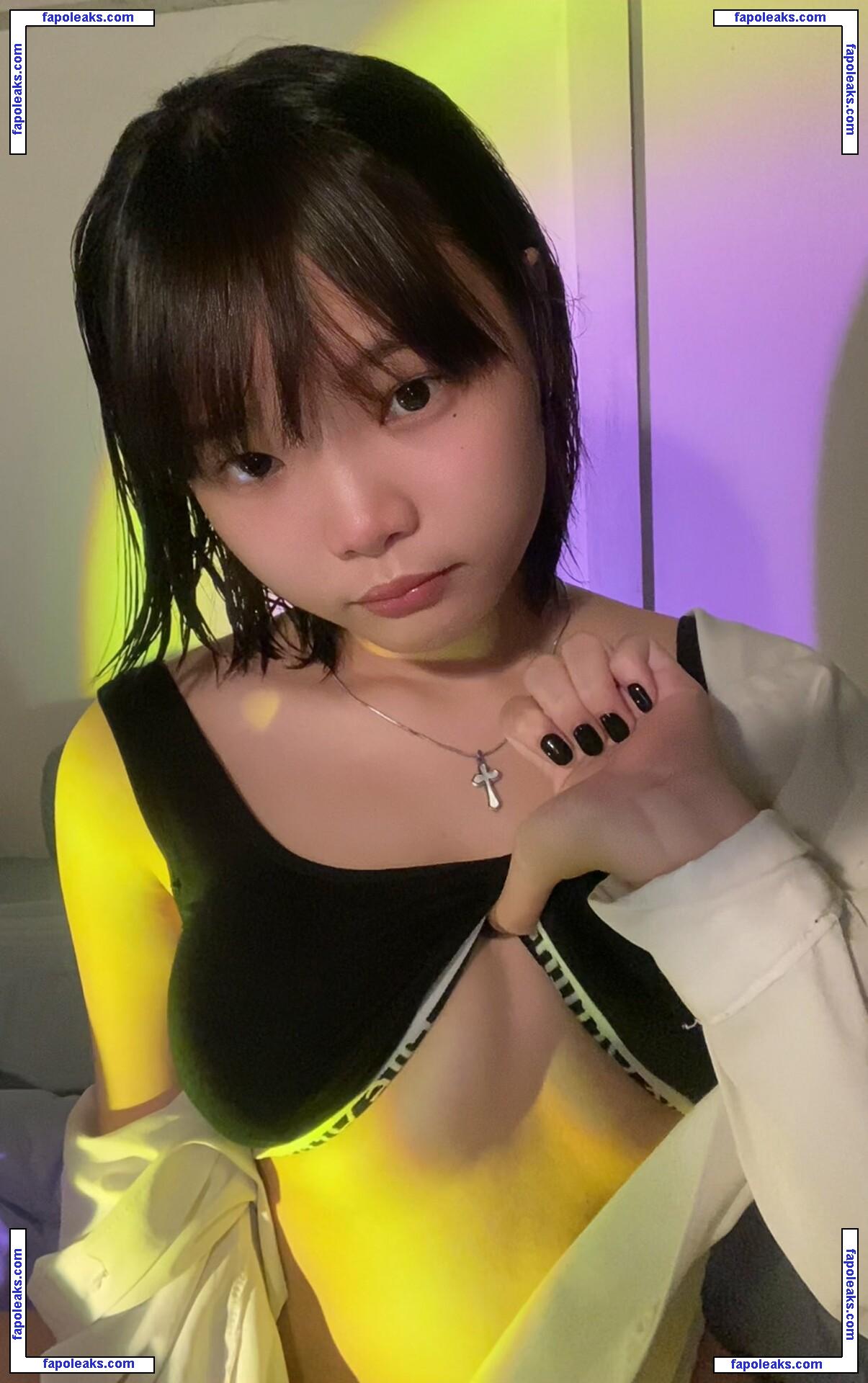 yukxwaii / yukii85 / yukxwaii02 nude photo #0006 from OnlyFans