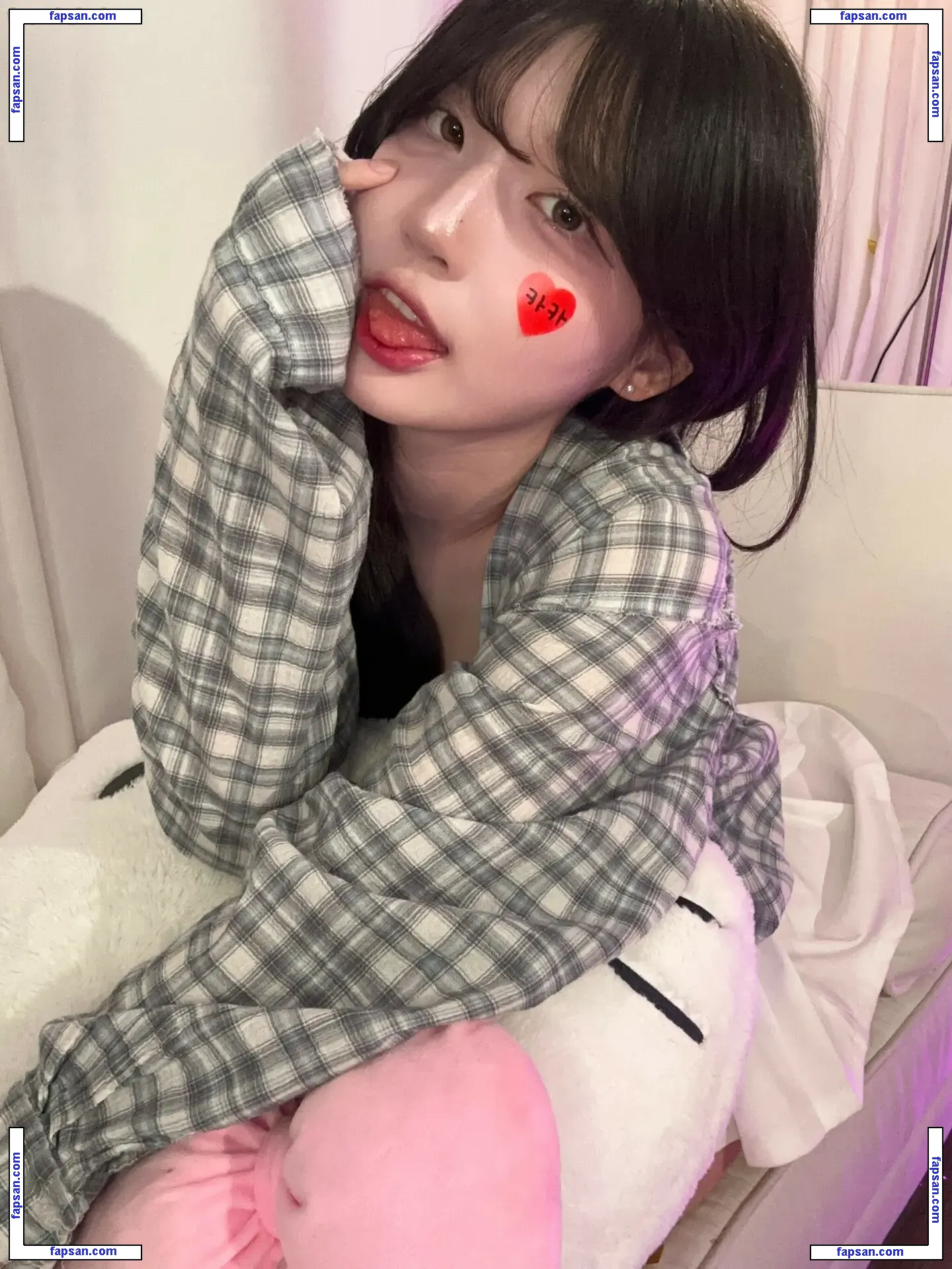 yule_.0.03 nude photo #0202 from OnlyFans