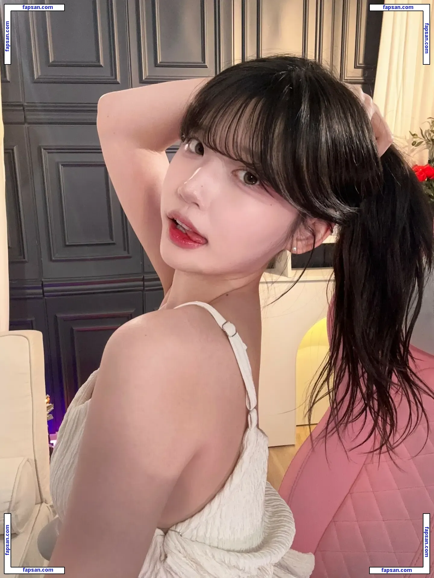 yule_.0.03 nude photo #0206 from OnlyFans