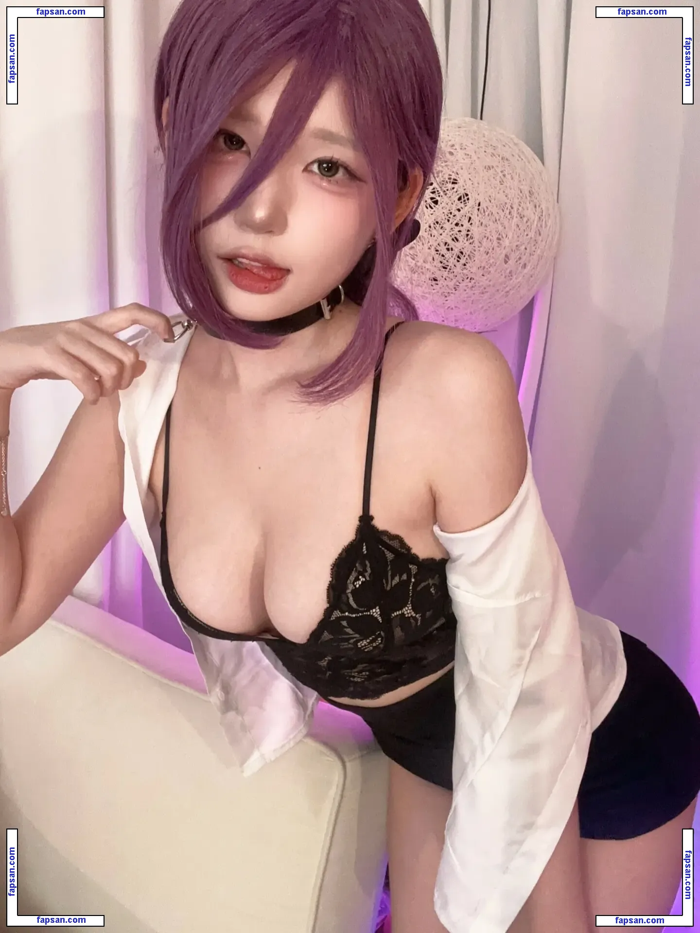 yule_.0.03 голая фото #0224 с Онлифанс