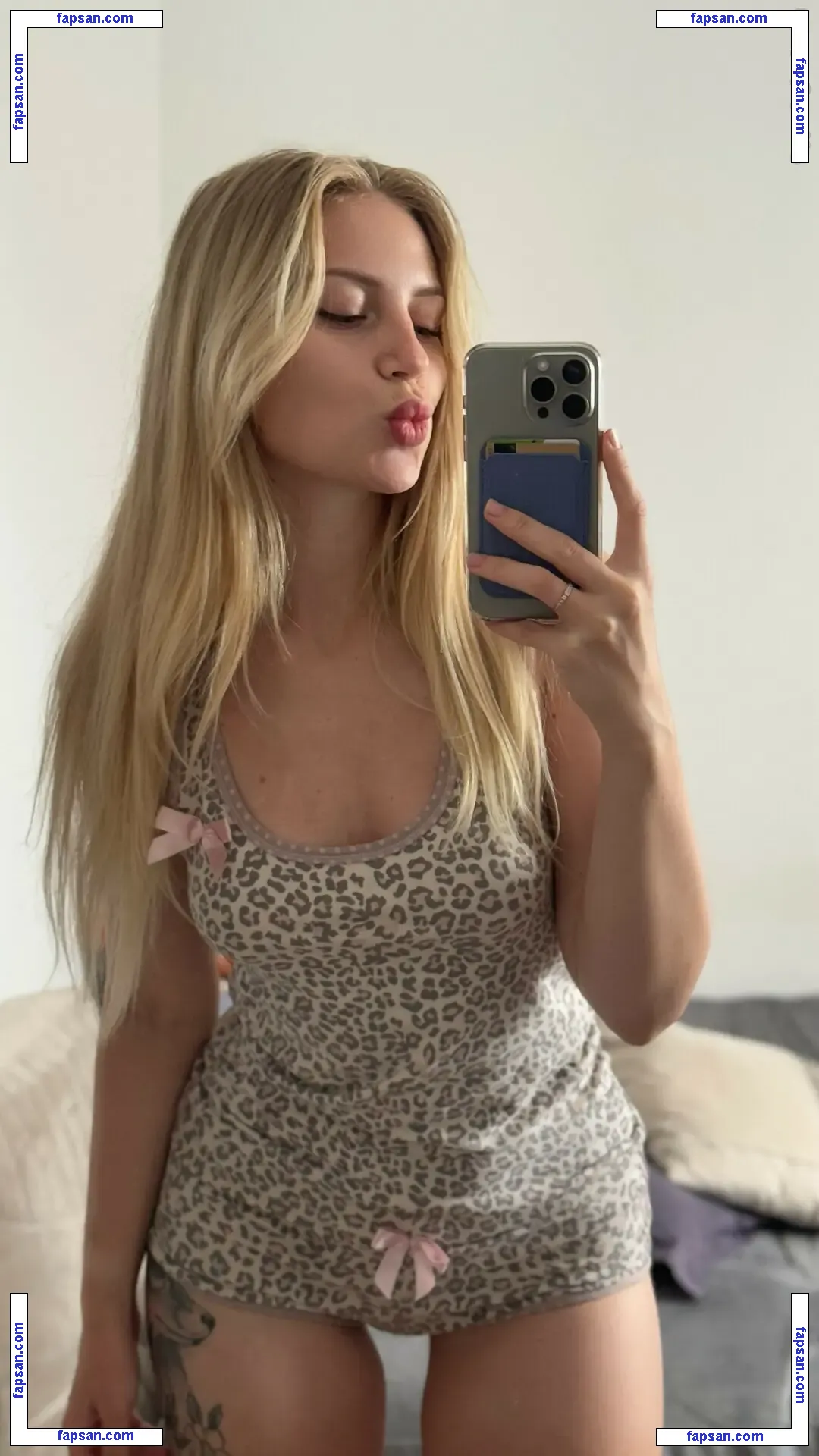 Yuliya Fox nude photo #0138 from OnlyFans
