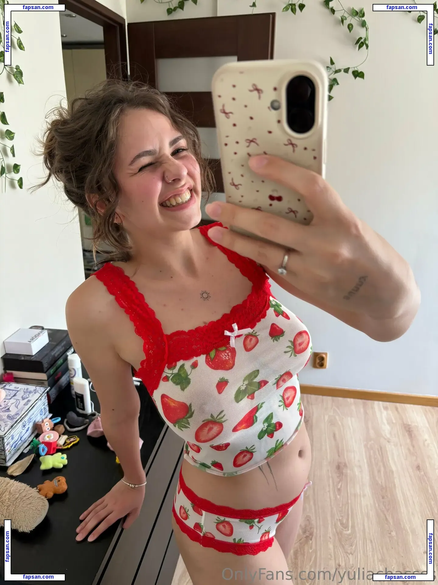 yulkachash nude photo #0090 from OnlyFans