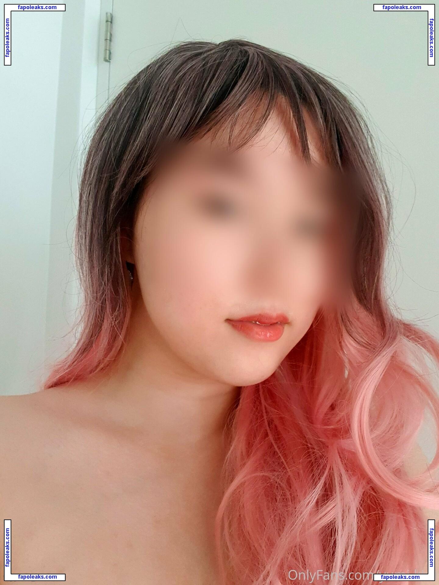 yumi-kiwi nude photo #0002 from OnlyFans