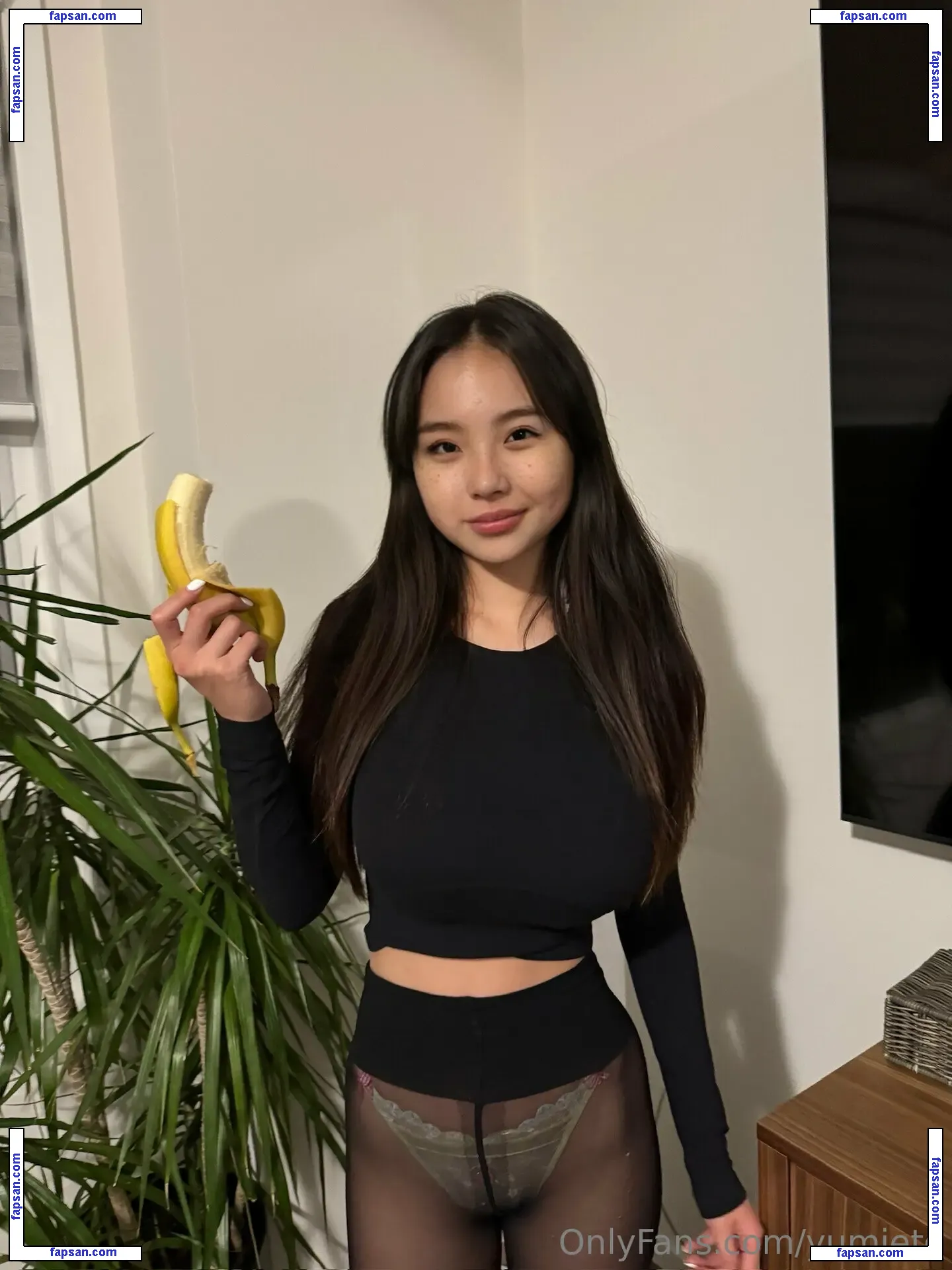 Yumieto nude photo #0018 from OnlyFans