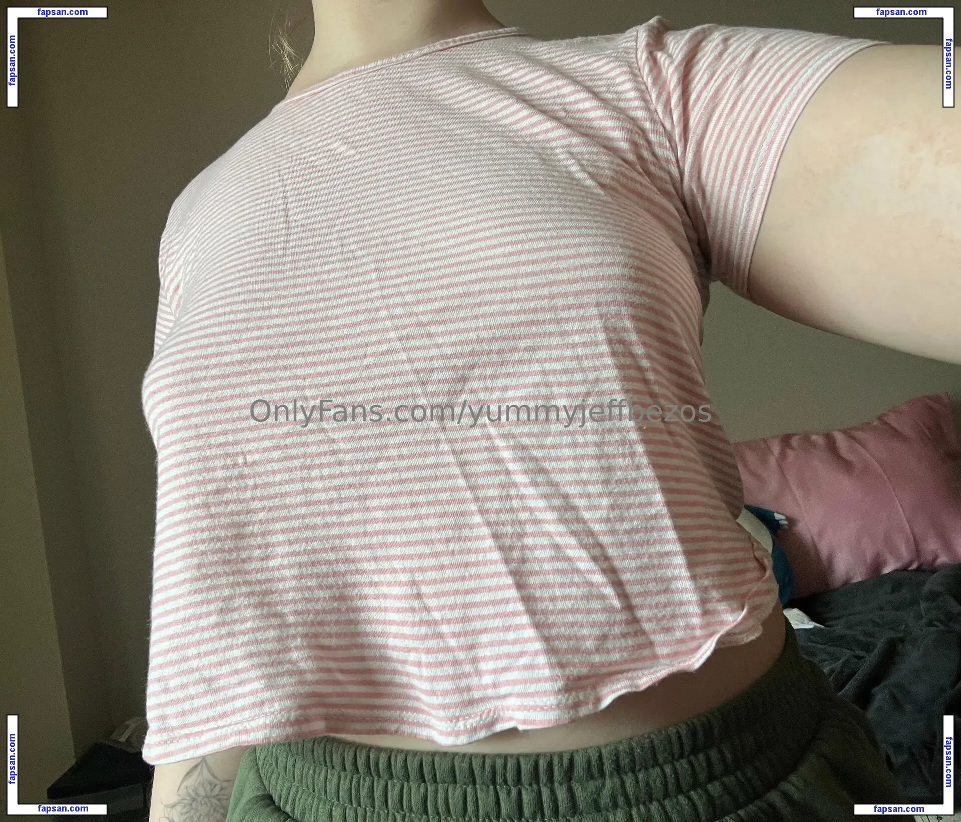yummyjeffbezos nude photo #0025 from OnlyFans