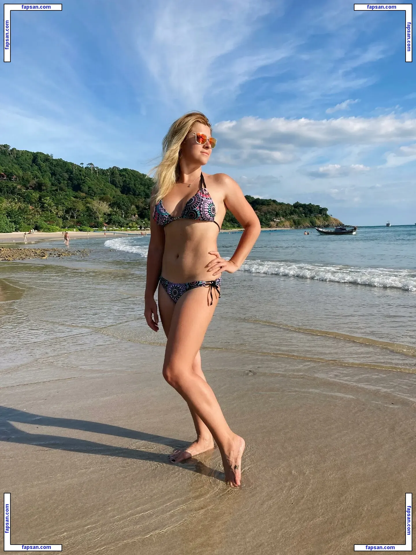 Yunakairi nude photo #0124 from OnlyFans
