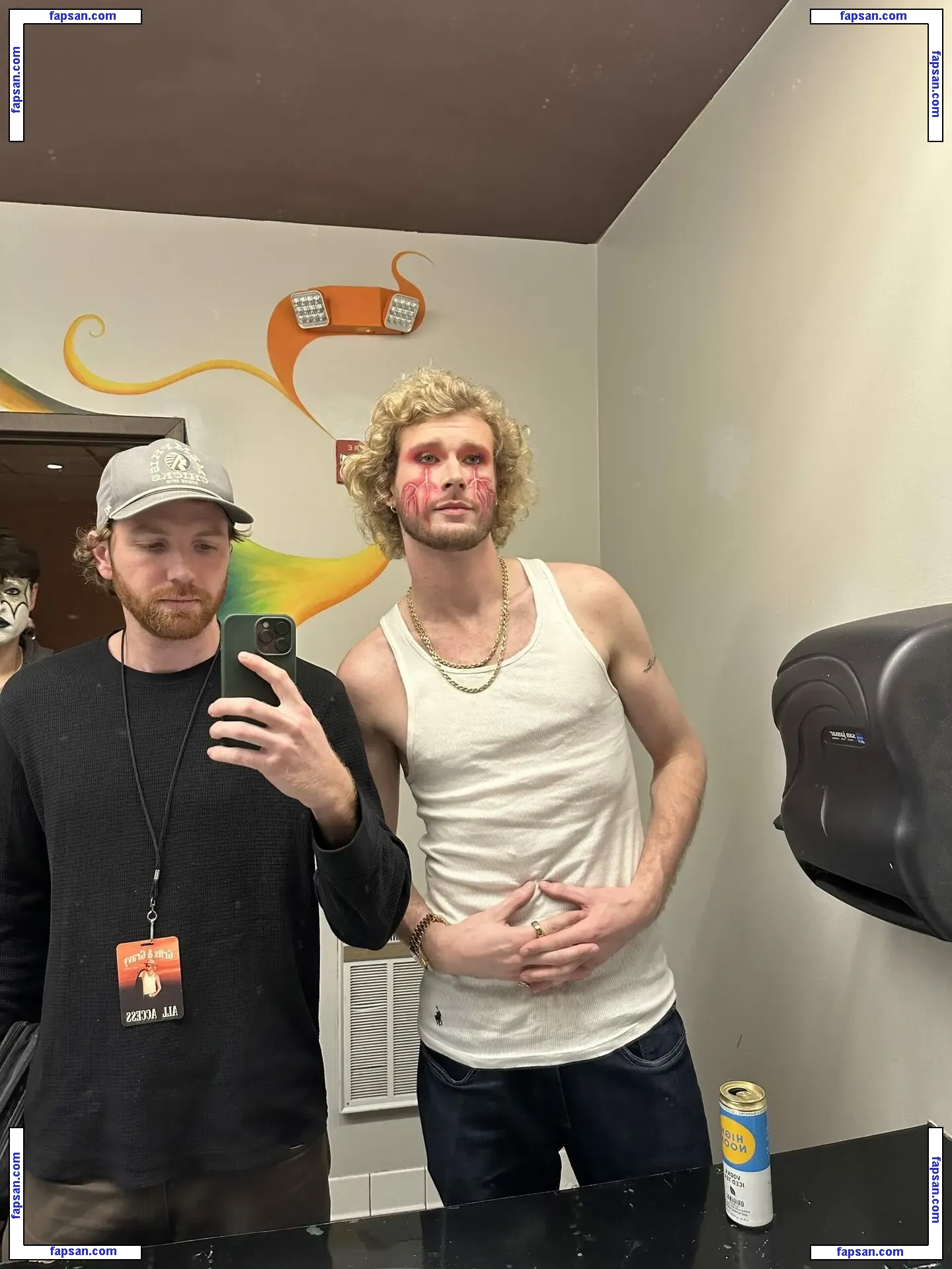 yunggravy nude photo #0012 from OnlyFans