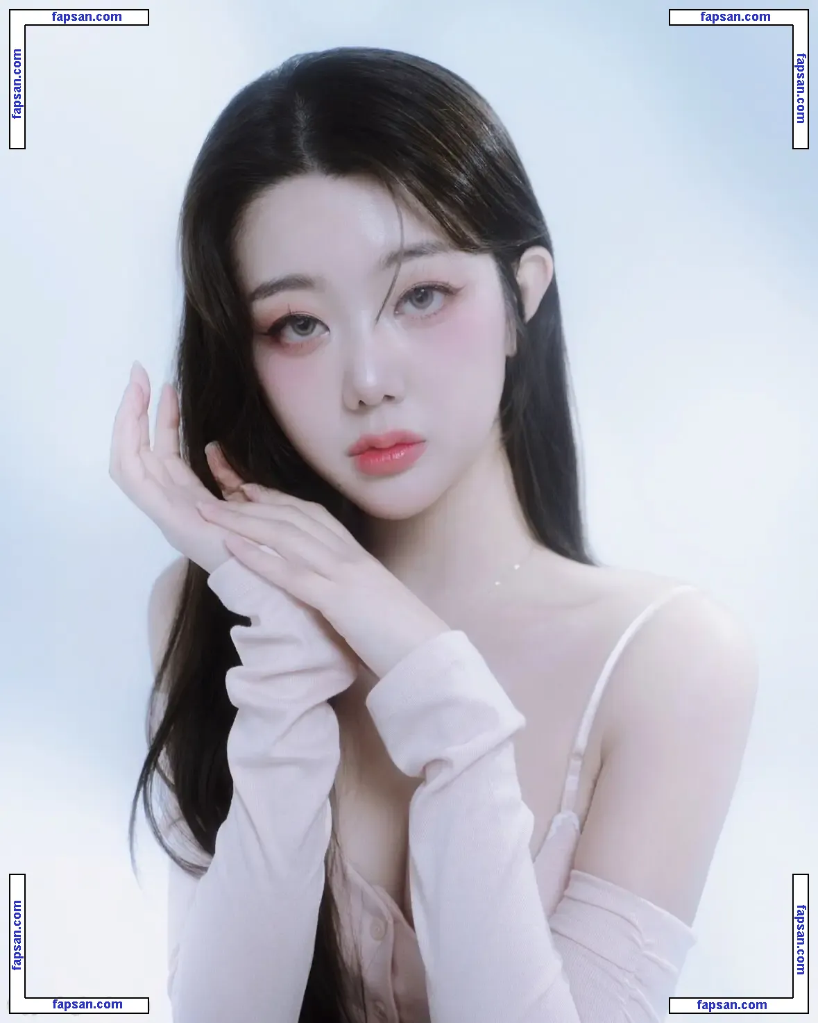 yuniyuning голая фото #0012 с Онлифанс