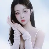 yuniyuning голая #0012