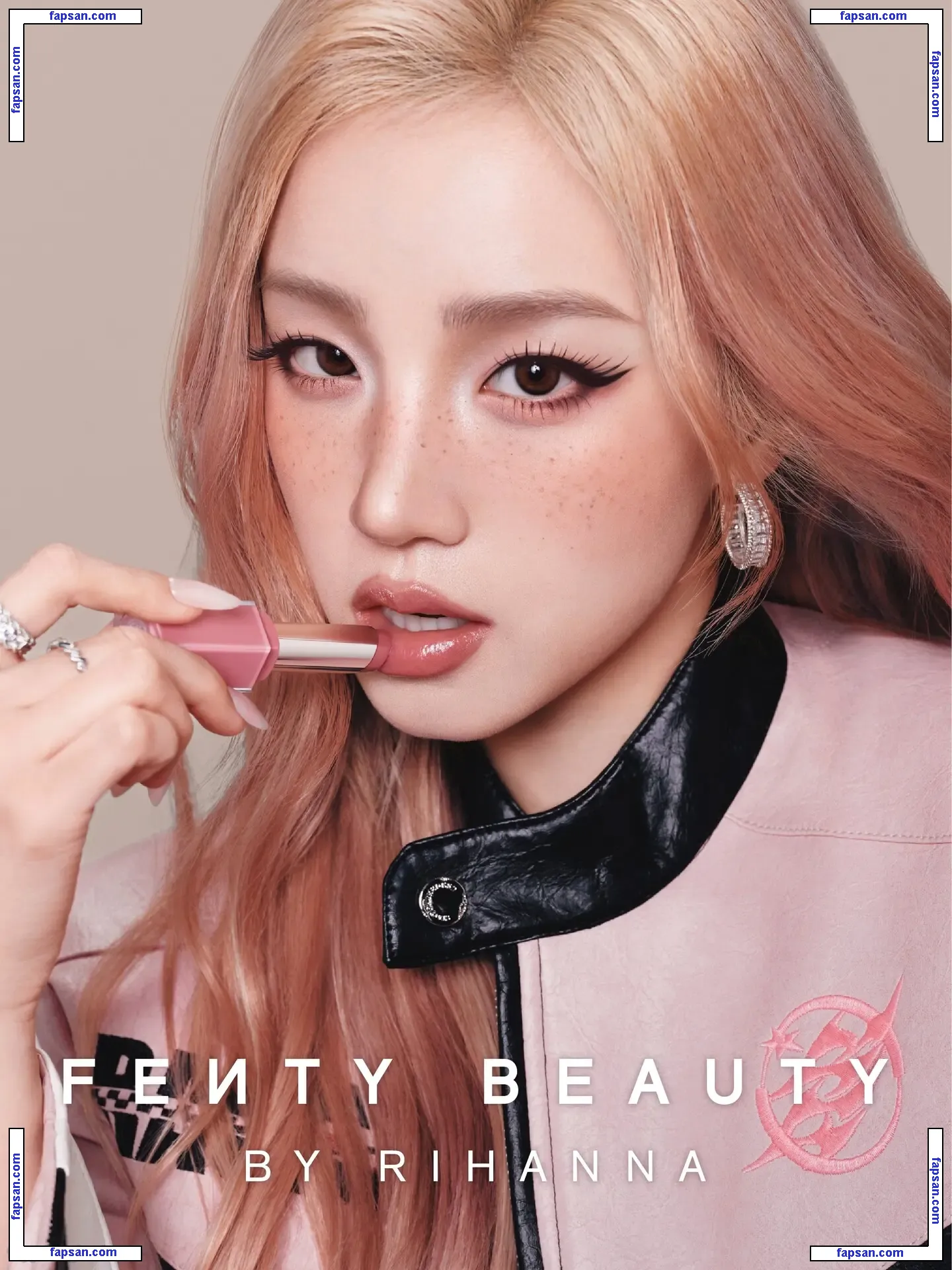 _Yuqi_ голая фото #0044 с Онлифанс