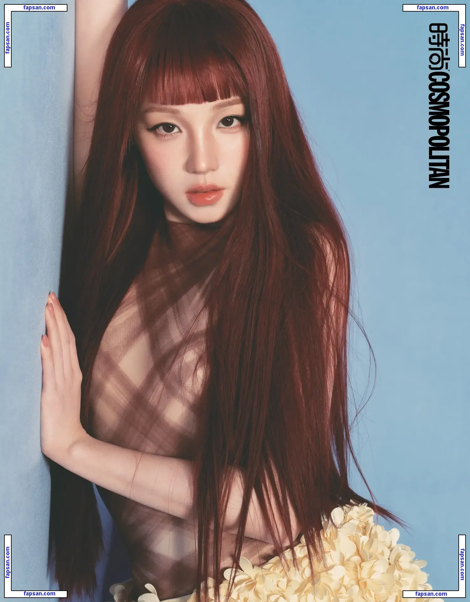 _Yuqi_ голая фото #0056 с Онлифанс