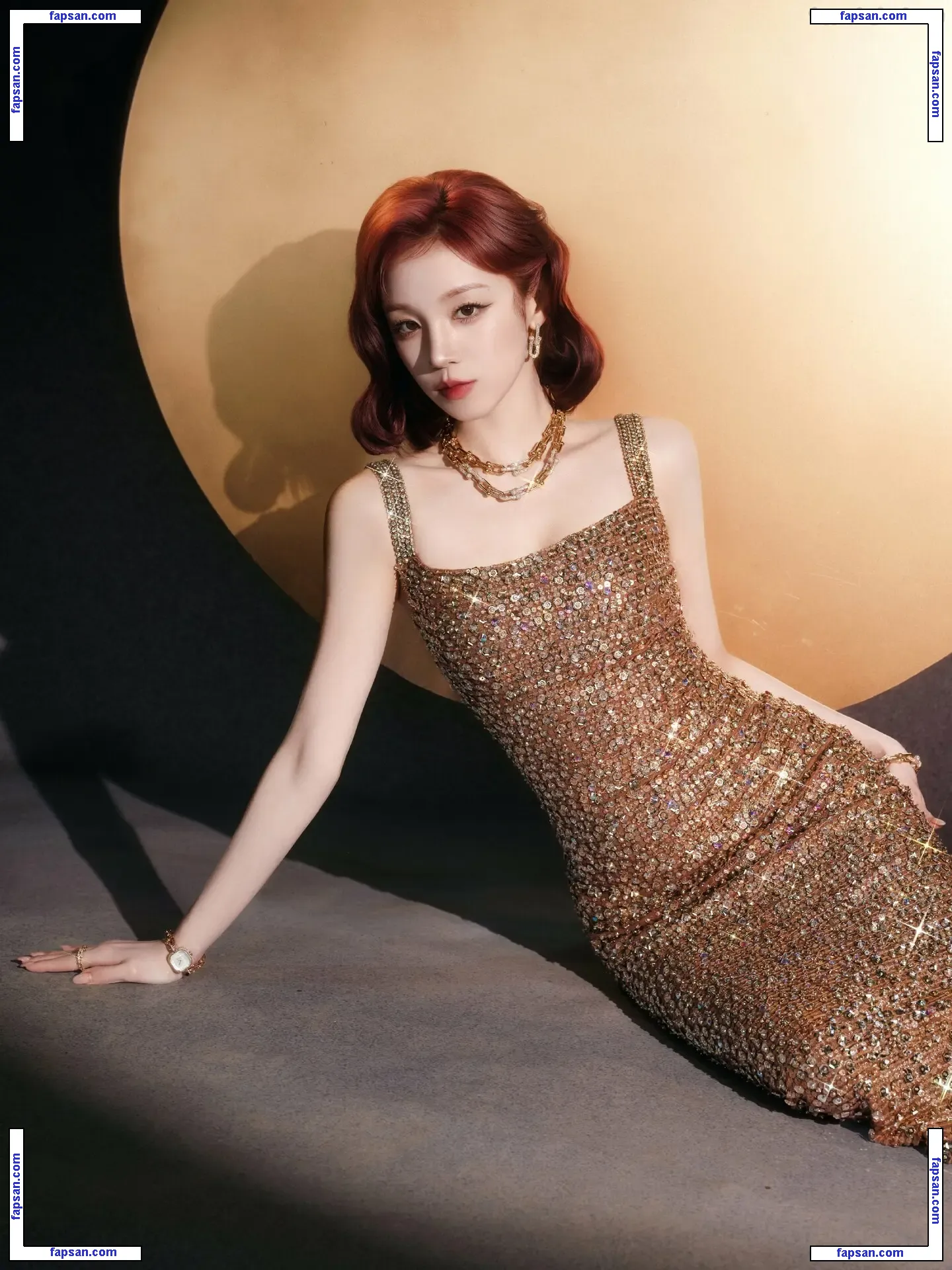 _Yuqi_ голая фото #0066 с Онлифанс