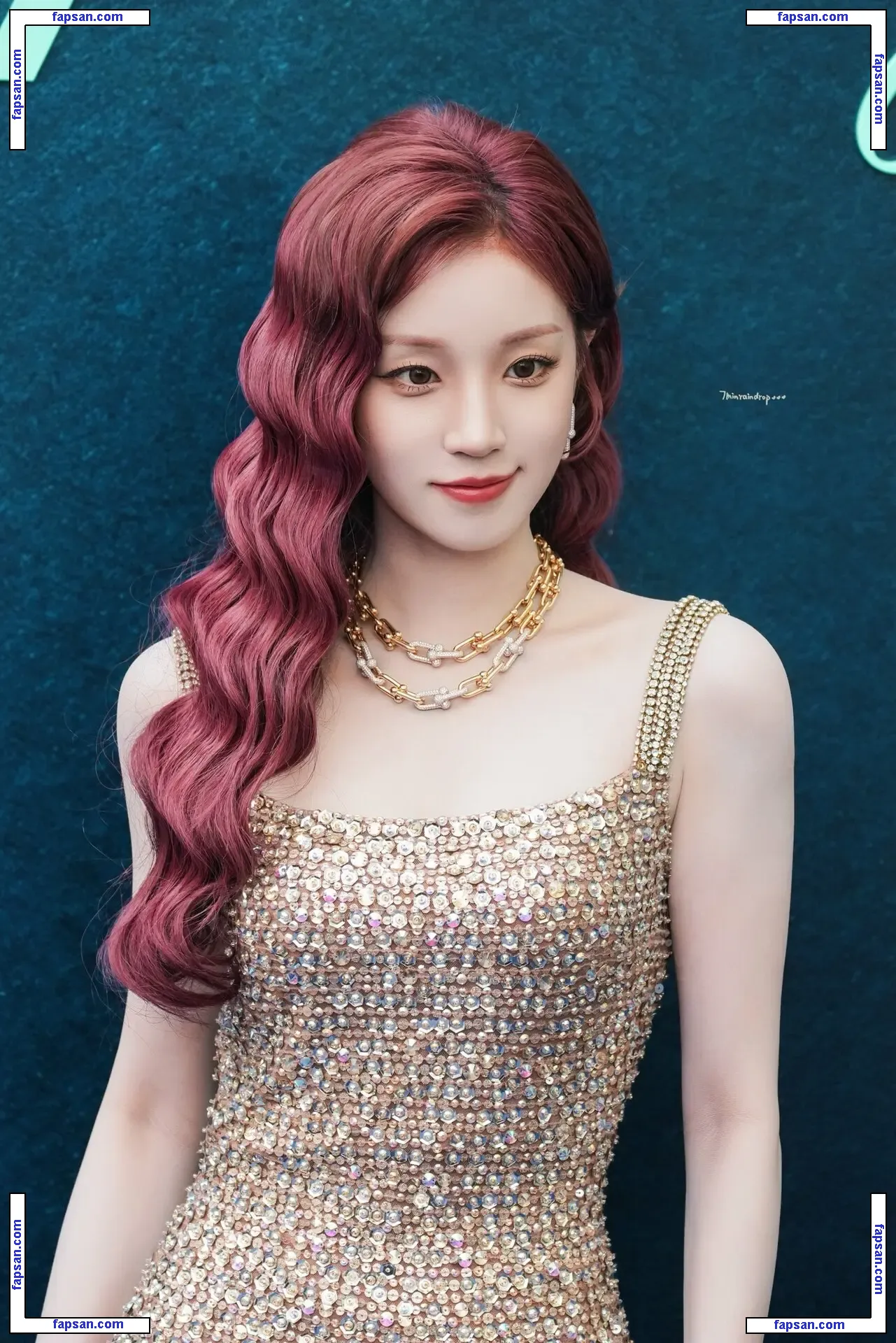 _Yuqi_ голая фото #0080 с Онлифанс