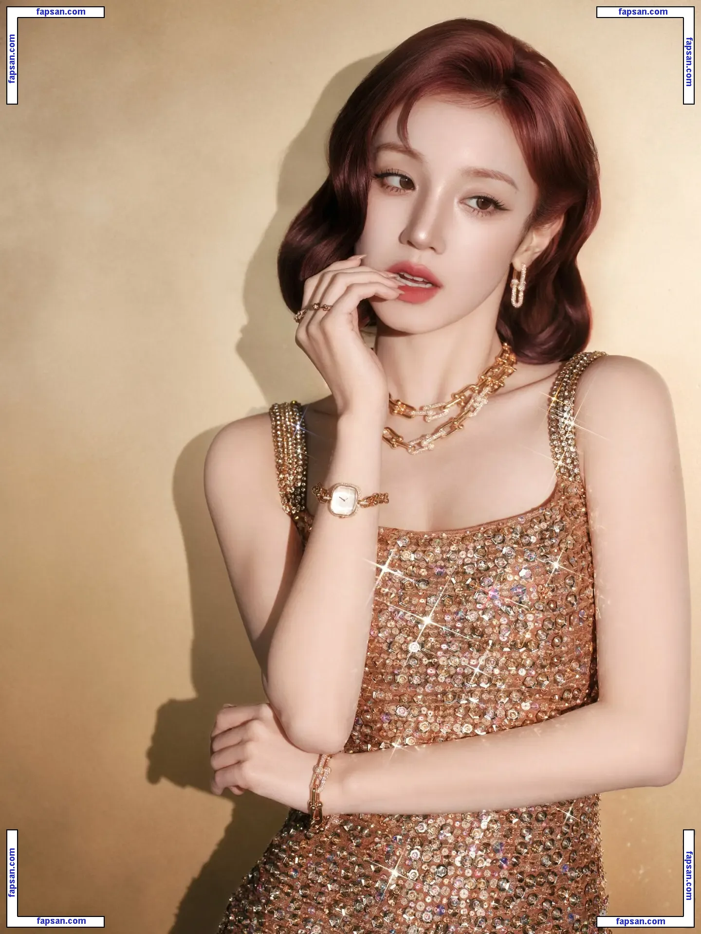 _Yuqi_ голая фото #0087 с Онлифанс