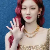 _Yuqi_ голая #0067