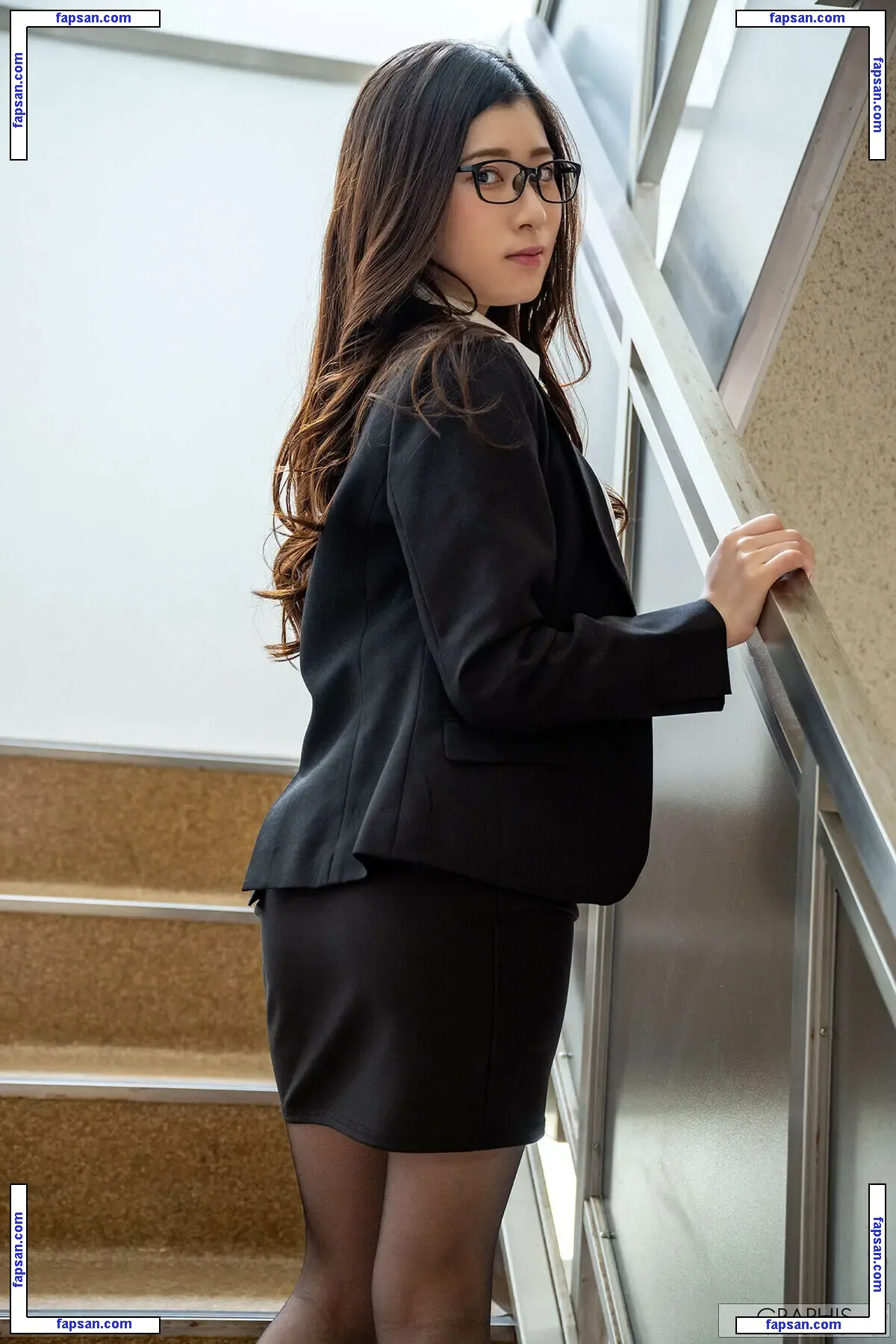 Yuuhi Shitara голая фото #0020 с Онлифанс