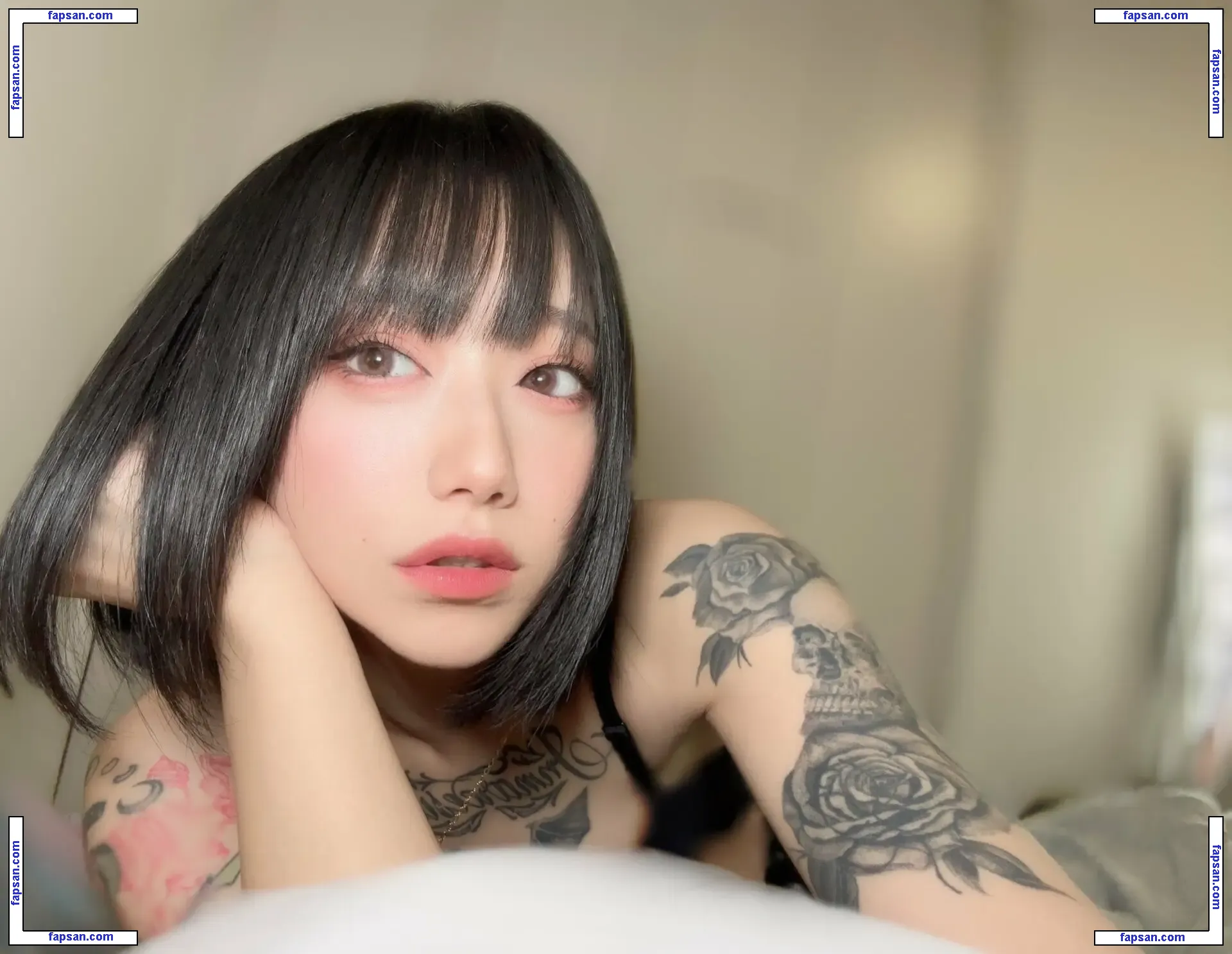 Yuuki Hiiragi nude photo #0009 from OnlyFans