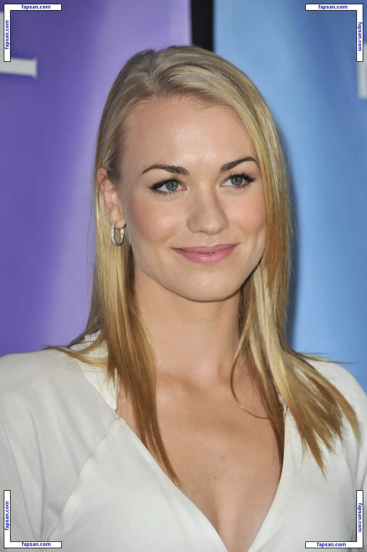 Yvonne Strahovski голая фото #0630 с Онлифанс