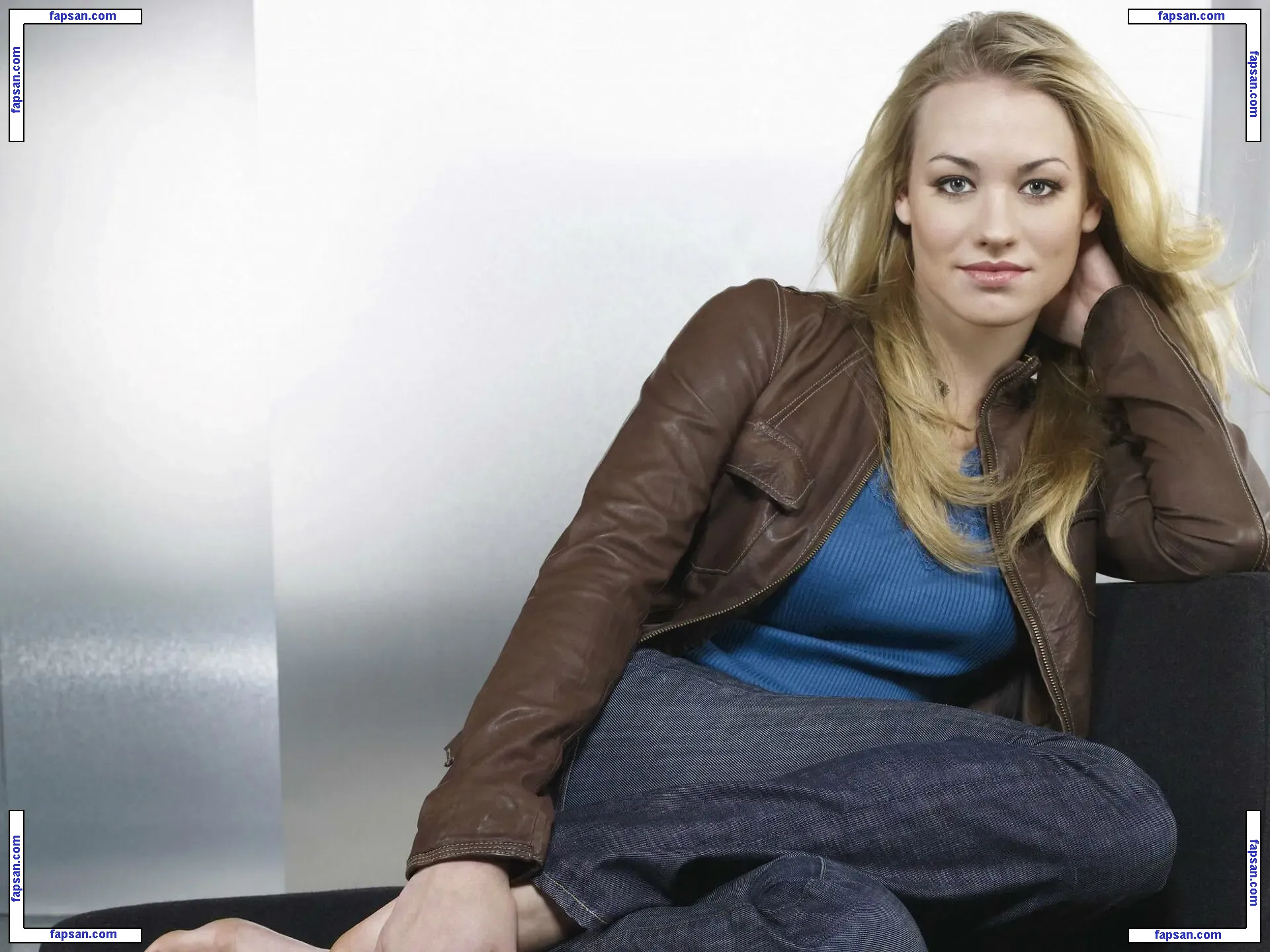 Yvonne Strahovski nude photo #0646 from OnlyFans