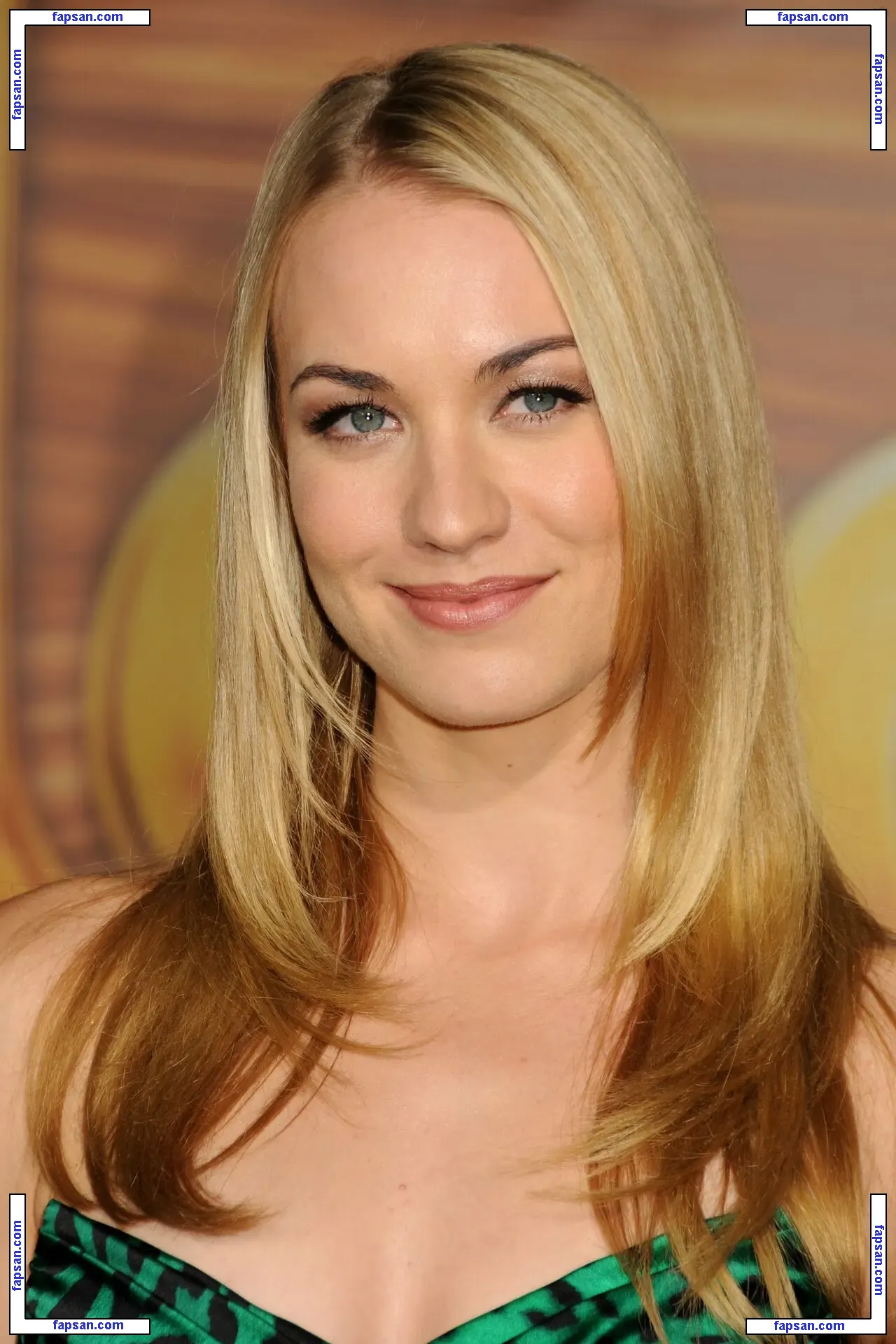 Yvonne Strahovski nude photo #0706 from OnlyFans