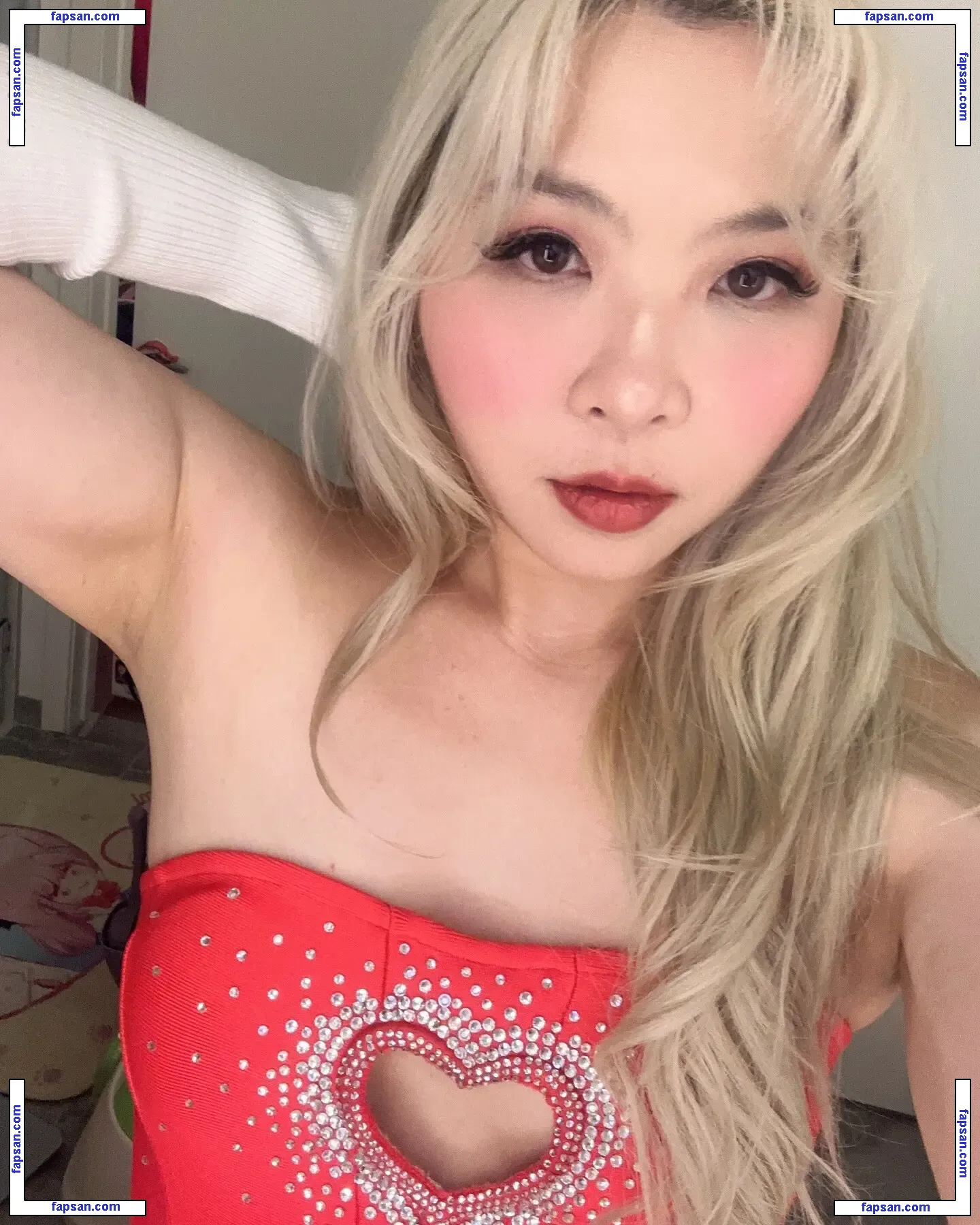 Yvonnie nude photo #0442 from OnlyFans