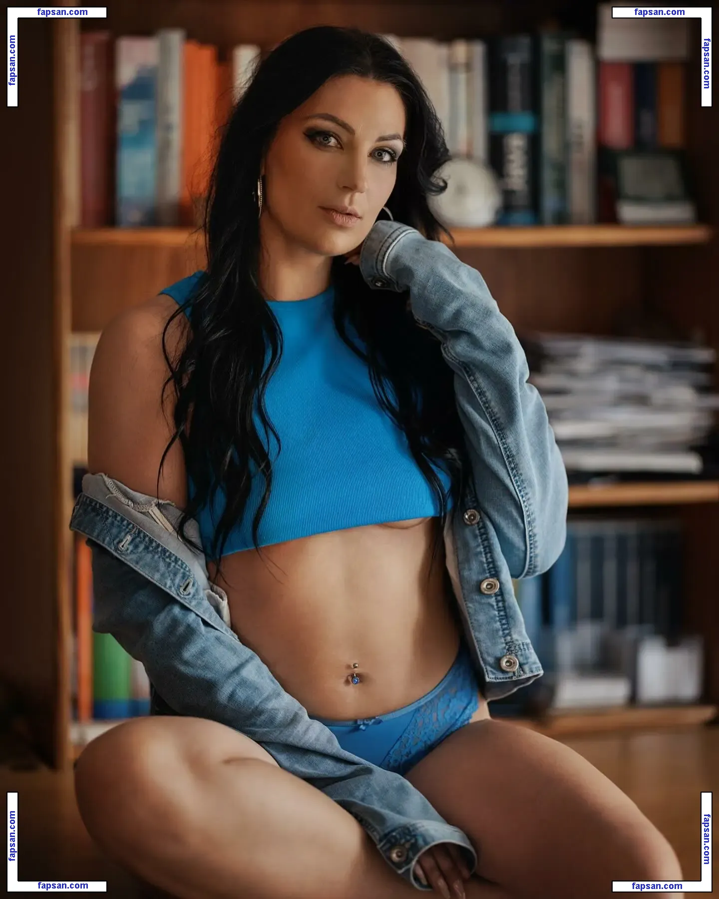 Yvy89k nude photo #0008 from OnlyFans