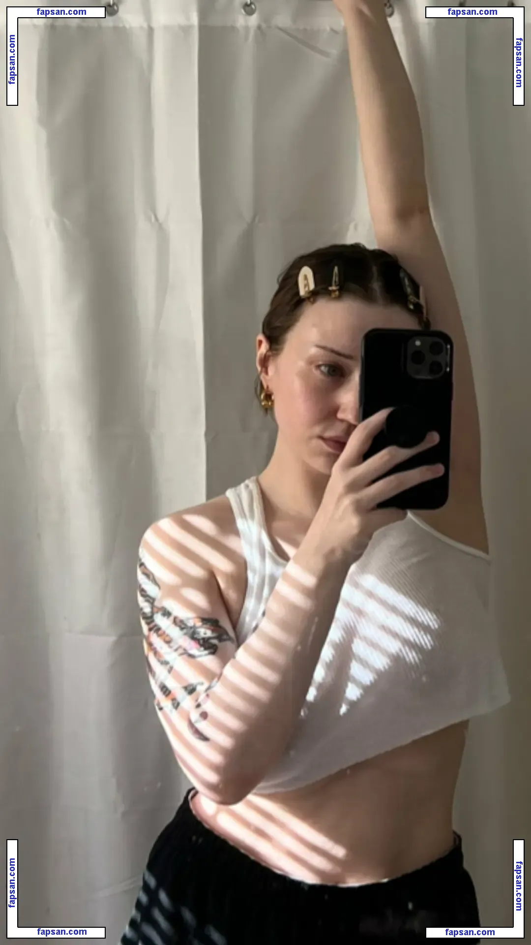 yyentaa nude photo #0006 from OnlyFans