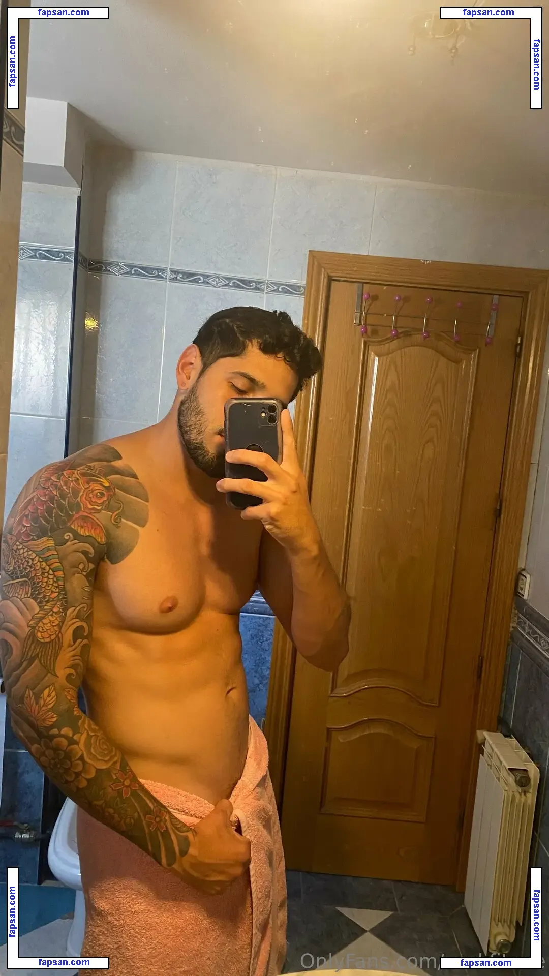 zackfitone nude photo #0008 from OnlyFans