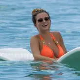 Zara Holland голая #0341