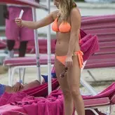 Zara Holland голая #0378